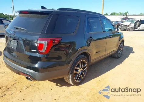 2016 Ford Explorer Sport z USA, uszkodzony, nr VIN 1FM5K8GT4GGC81229